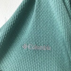 Vintage Green Columbia shirt